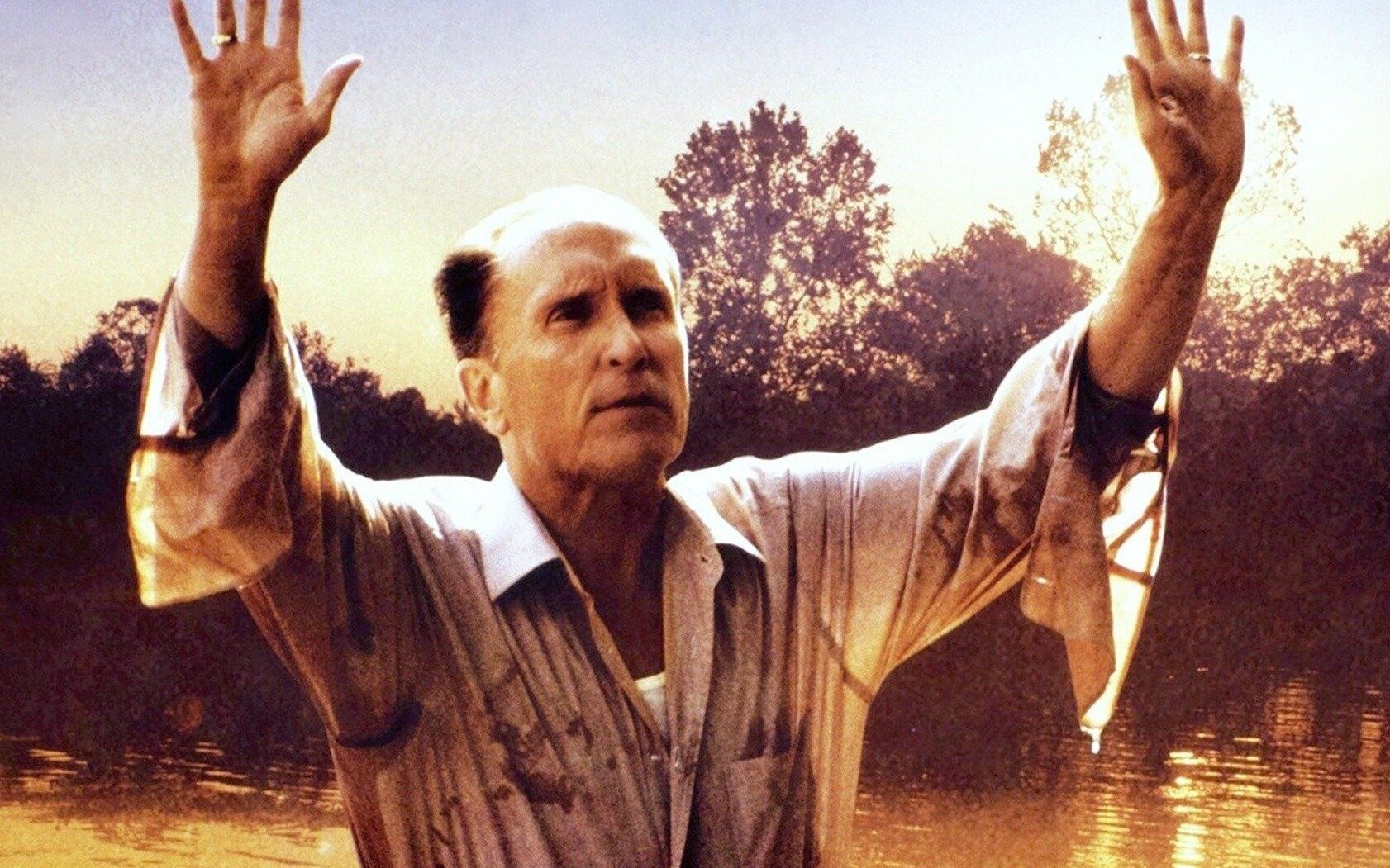 Szalony kaznodzieja w wielkich tarapatach! Robert Duvall błyszczał także jako reżyser