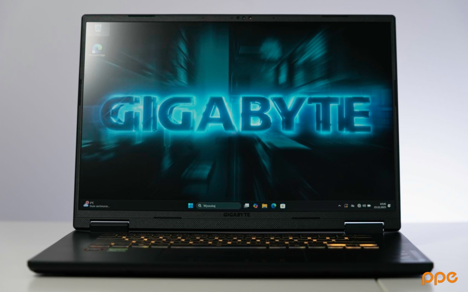 Gigabyte Gaming A16