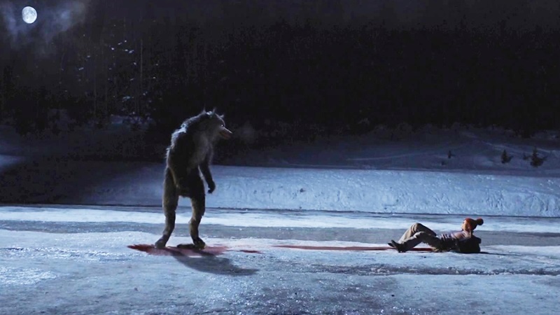 Wilk ze Snow Hollow (2020) – recenzja filmu [HBO GO]. Śledztwo nie całkiem na poważnie