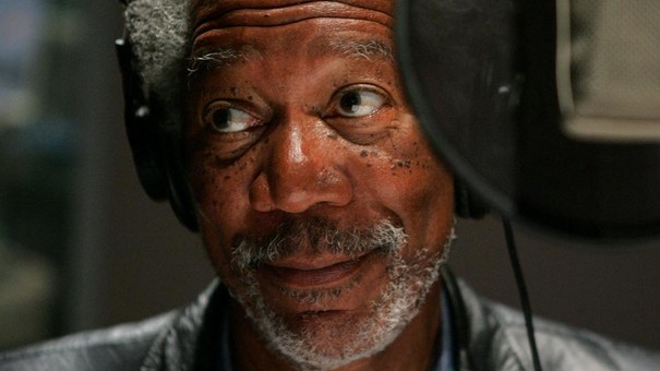 Posłuchaj jak Morgan Freeman wciela się w Księcia