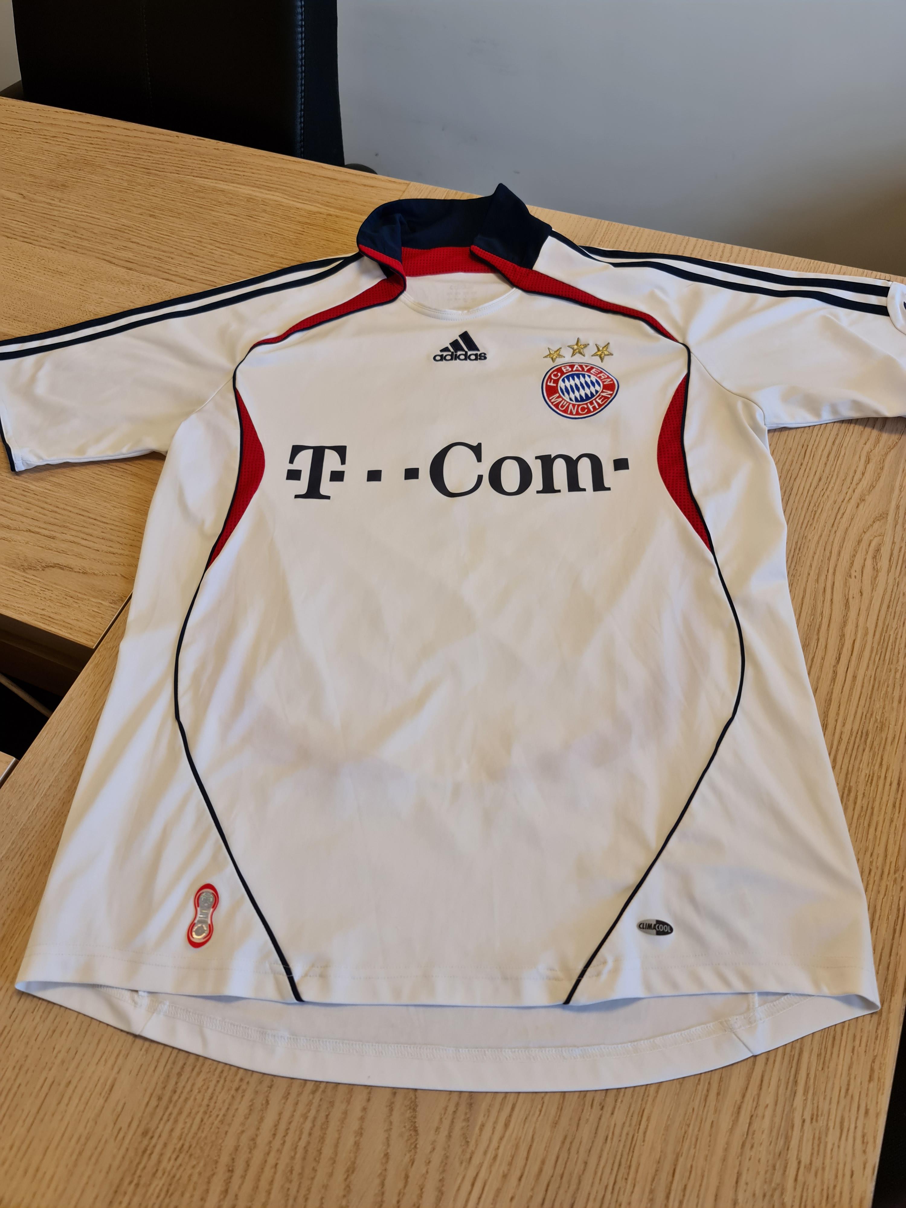 Koszulka Lewandowski autograf