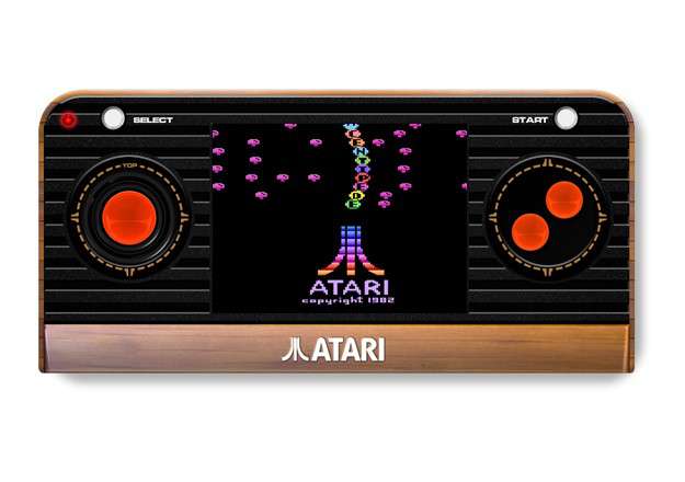 Atari &quot;Retro&quot; Handheld ujawnione. Konsola trafi na rynek w grudniu