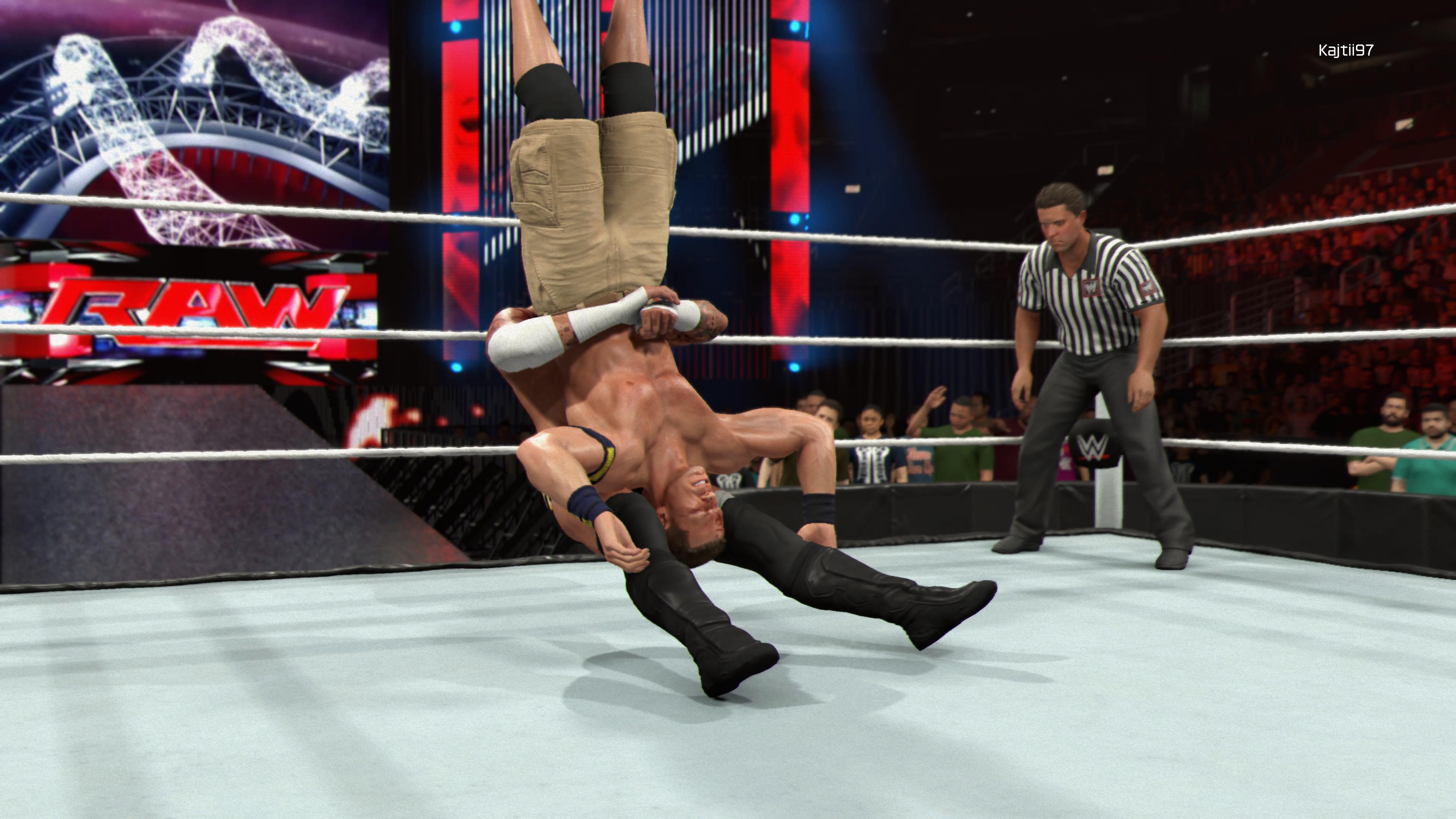 WWE 2K26 - recenzja gry. Piledriver