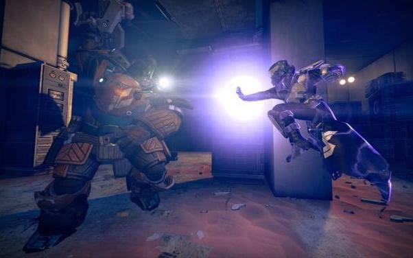 Pierwszy 30 poziom, Bungie ułatwia i rozpoczyna się The Queen's Emissary