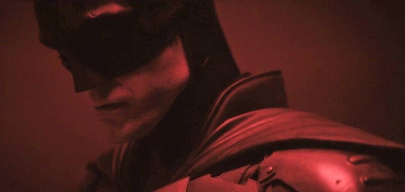 W The Batman pojawi się Batcykl. Zdjęcie pokazuje cały strój Obrońcy Gotham