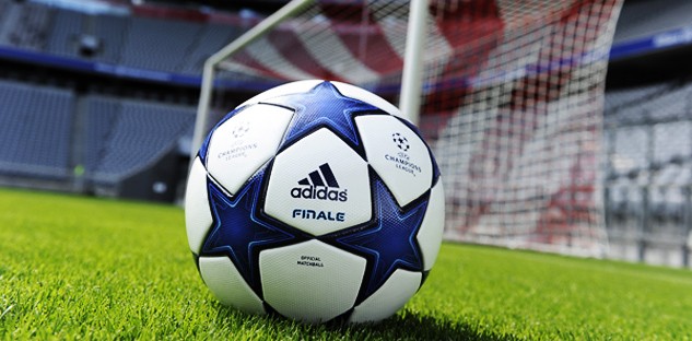 "Pro Evolution Soccer 2014 zmiażdży konkurencję w postaci FIFA 14"