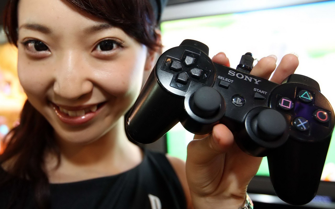 EA daje X360 i PS3 jeszcze dwa lata życia