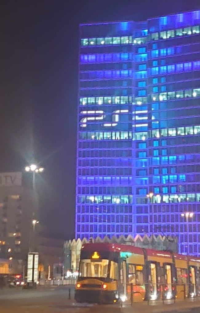 PS5 rozświetla Warszawę. Świetna akcja PlayStation Polska przed premierą PlayStation 5