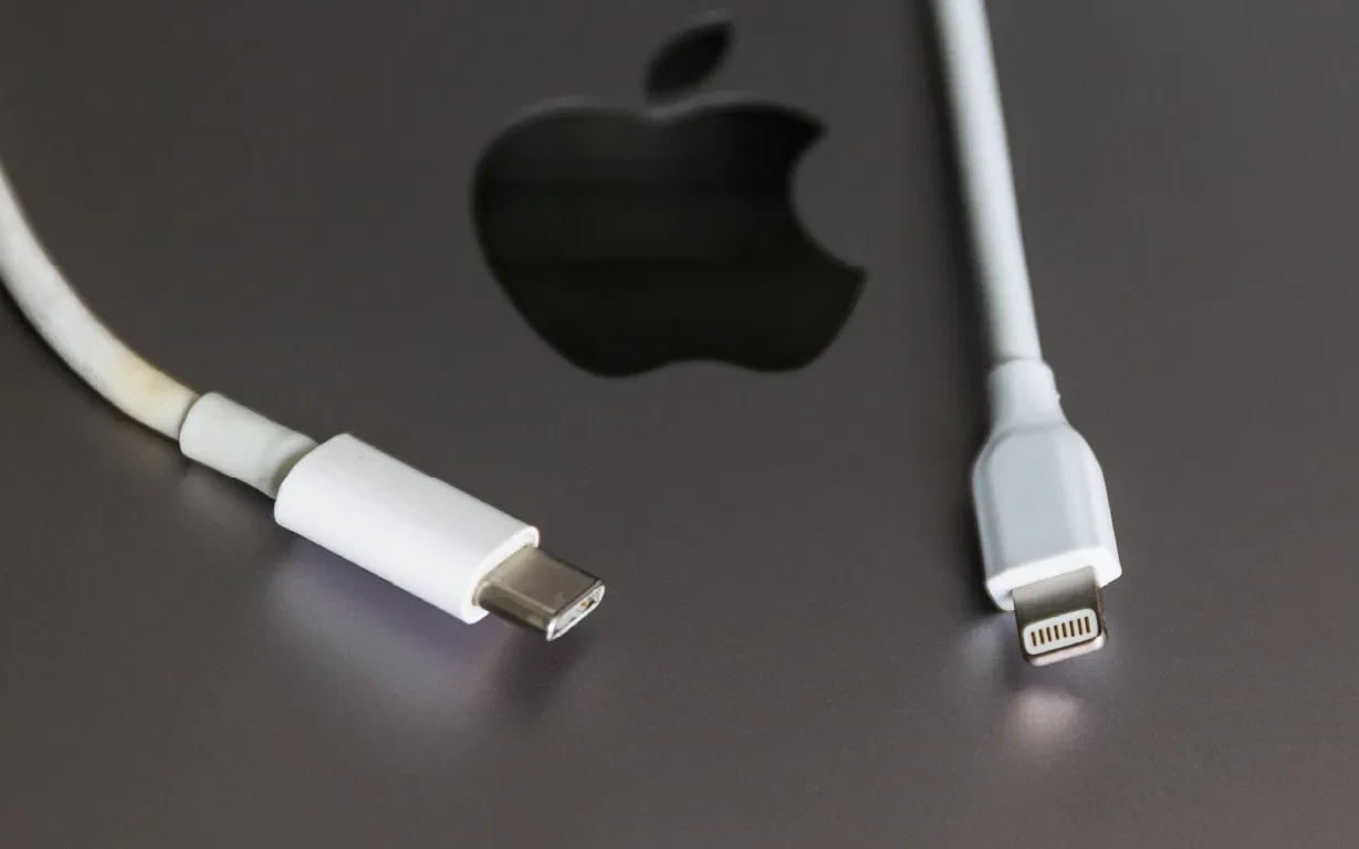 USB_C_APPLE