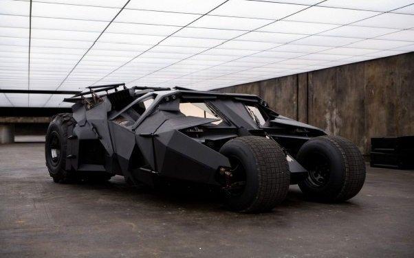 Batmobil zamiast wózka dla dziecka - fani Batmana muszą to mieć!