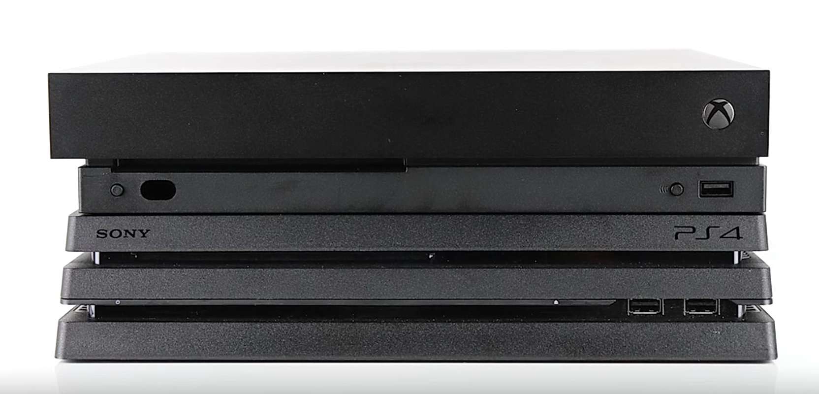 Xbox One X. Unboxing i porównanie gabarytów z PS4 Pro i Xbox One S