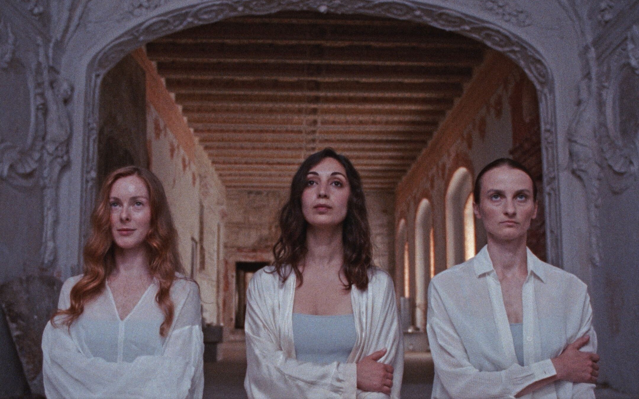 Glorious summer (2025) - recenzja filmu [Galapagos Films]. No i gdzie ta gloria?!