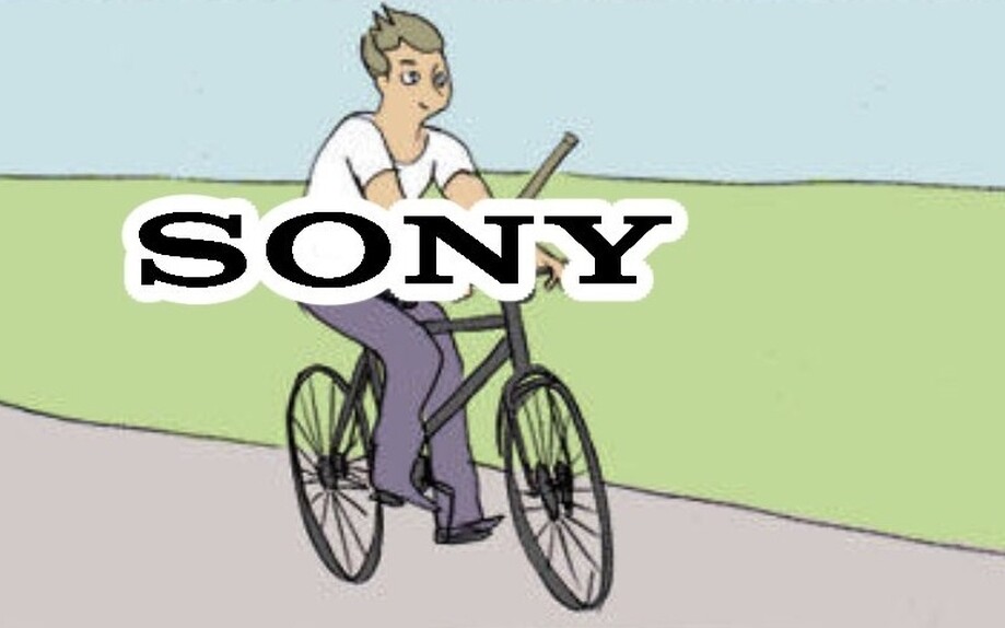 Sony na rowerze meme