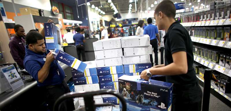 Sony chwali się wysoką sprzedażą PlayStation 4 w raporcie finansowym
