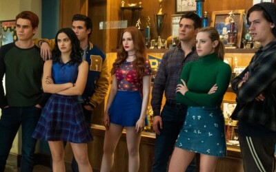 Riverdale dobiegnie końca na siódmym sezonie. CW anulowało kontynuację głośnego serialu