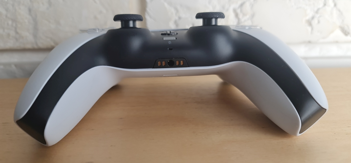 DualSense – recenzja sprzętu [PS5]  #4