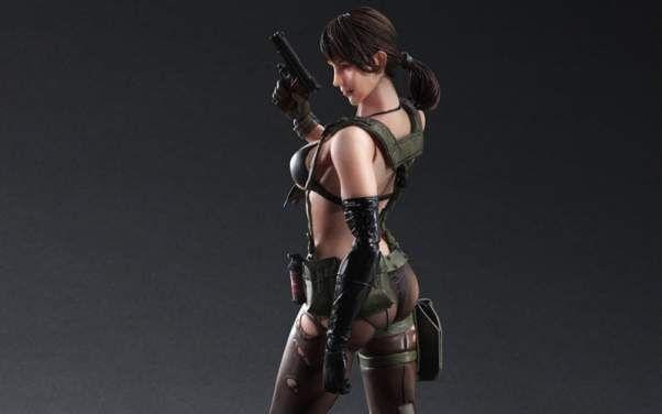 Seksowna, długonoga i z dodatkową głową - figurka z Metal Gear Solid V: The Phantom Pain