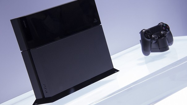3 puszki piwa kontra PlayStation 4