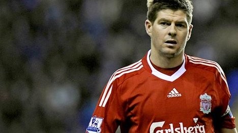 Steven Gerrard twarzą Pure Football