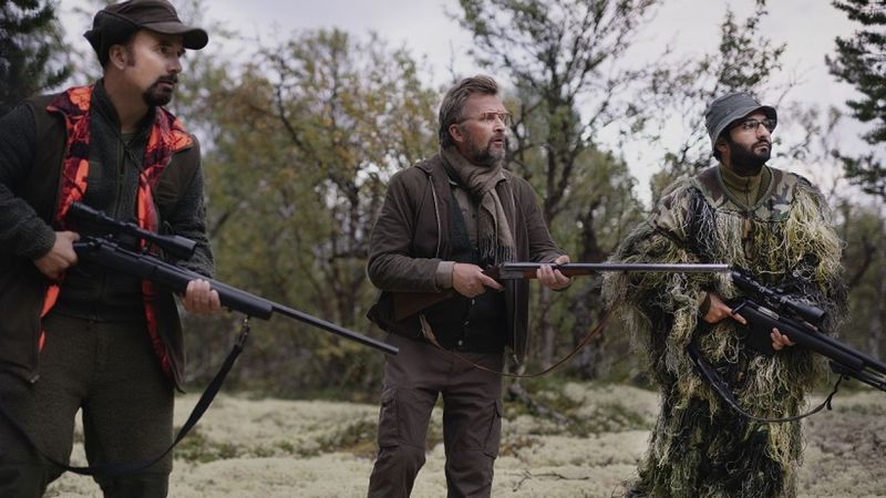 Witamy na odludziu (2021) – recenzja serialu [HBO]. Pcin Górny