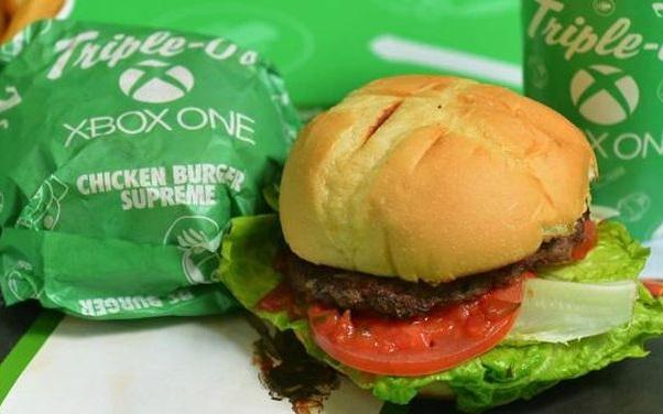 Ulubiony posiłek fana Microsoftu? Hamburgery Xbox One!