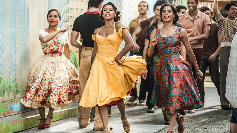 West Side Story (2021) - recenzja filmu [Disney]. Nowojorscy Romeo i Julia