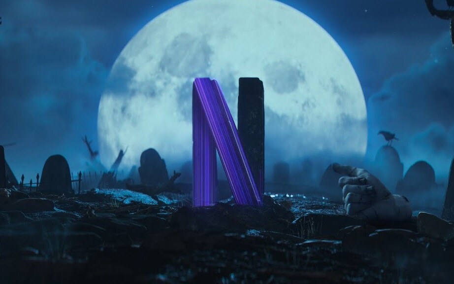 Netflix ma STRASZNIE DOBRĄ WIADOMOŚĆ. Gwiazda Stranger Things i filmów Tima Burtona w 3. sezonie Wednesday