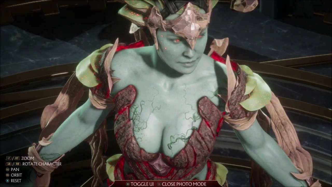 Teddie szusuje w Persona 4