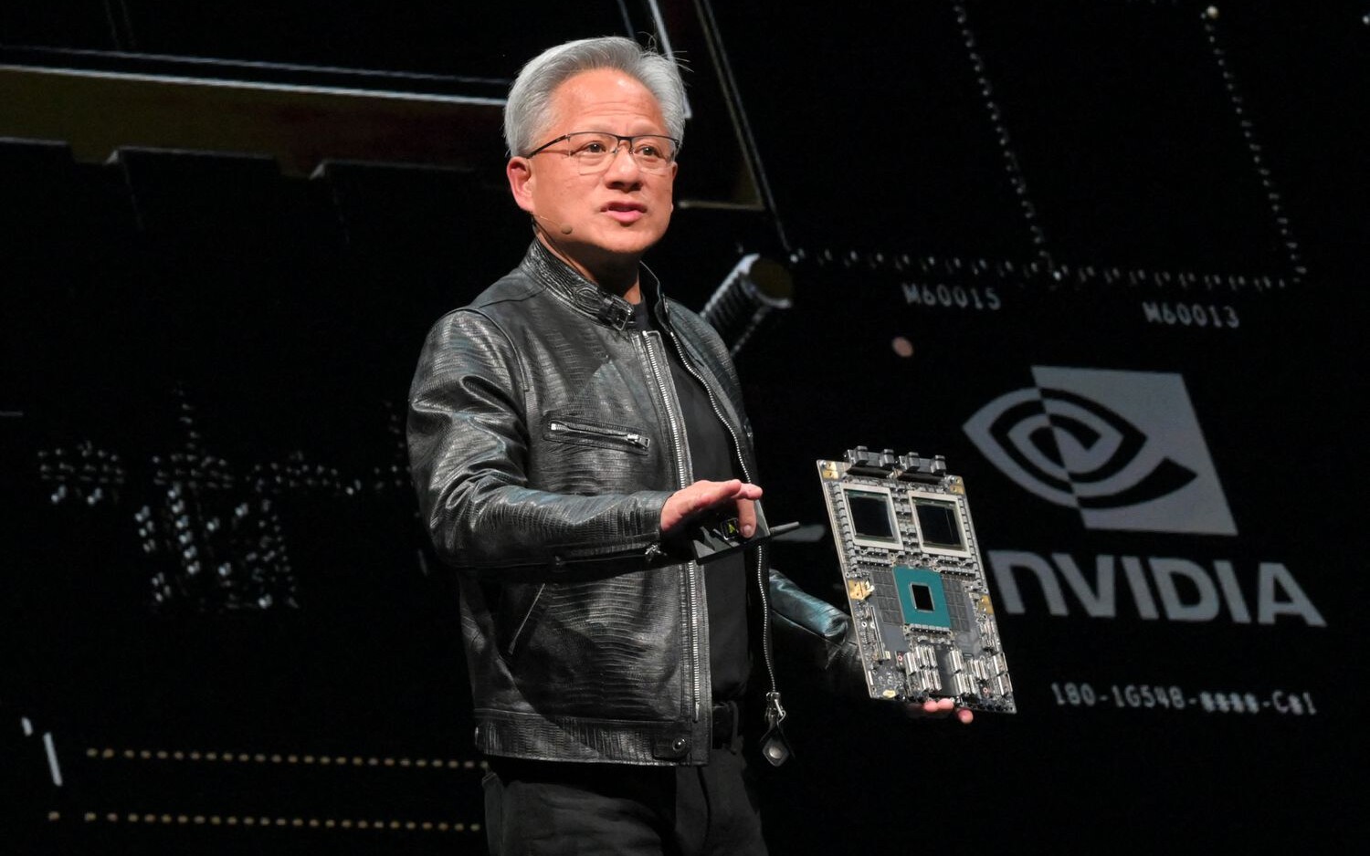 NVIDIA Blackwell Ultra definiuje nową erę AI. Imponujący skok efektywności i 50-krotnie więcej tokenów na wat