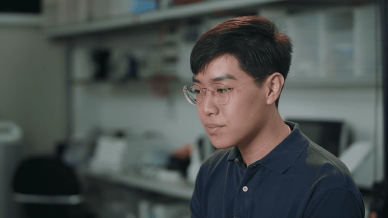 Zamrożona nadzieja. Drugie życie Einz (2020) – recenzja filmu [Netflix]. Miłość i nadzieja