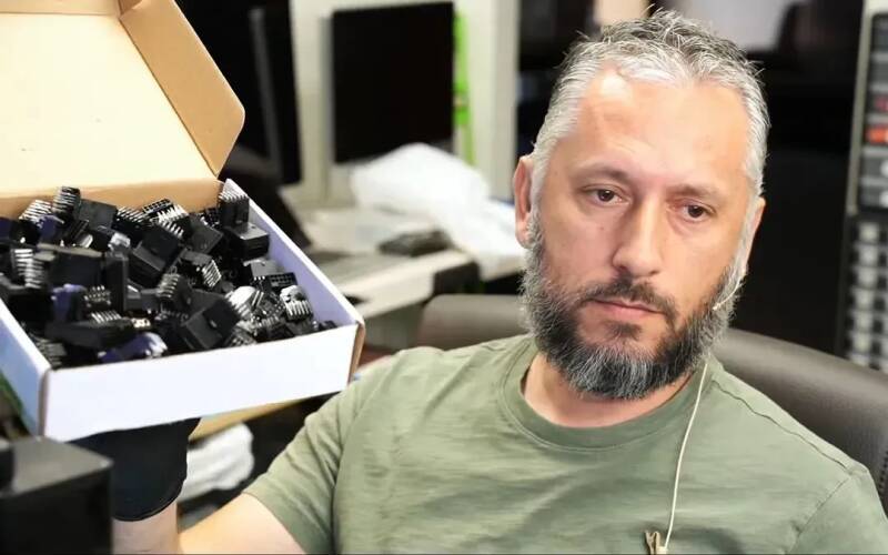 NVIDIA RTX 4090 wciąż z problemem stopionych złącz. Serwis mówi o ...