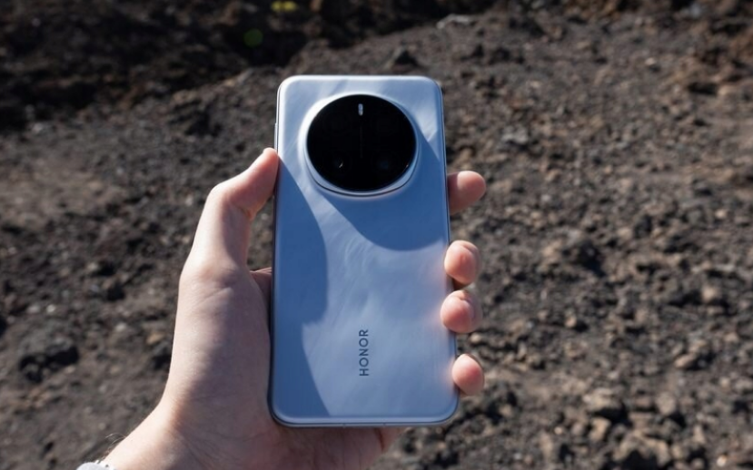 Jeden z mocniejszych telefonów HONOR - Magic 7 Pro - z 12/512 GB, 5270 mAh, 6,8