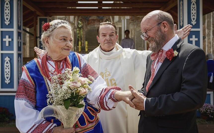 Ceary Żak i Artur Barciś razem na ekranie. Netflix zapowiedział komedię pt. Podlasie!