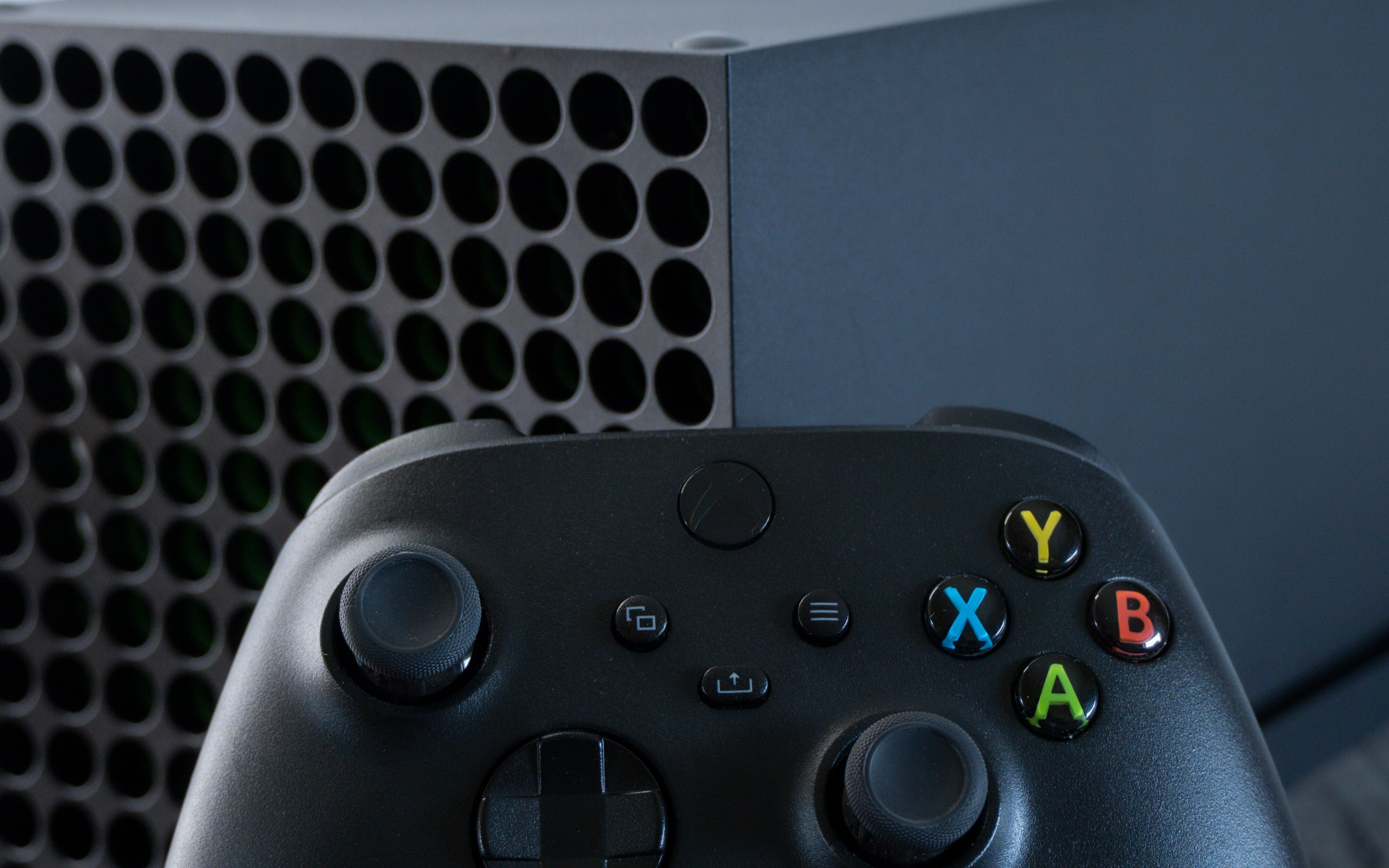 Spiesz się z graniem. 10 najlepszych gier zagrożonych usunięciem z Xbox Game Pass pod koniec 2026 roku