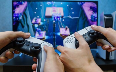 Gry na PS5 i PS4 w promocji. Ponad 500 tytułów w ofercie, a ceny rozpoczynają się od 2,70 zł