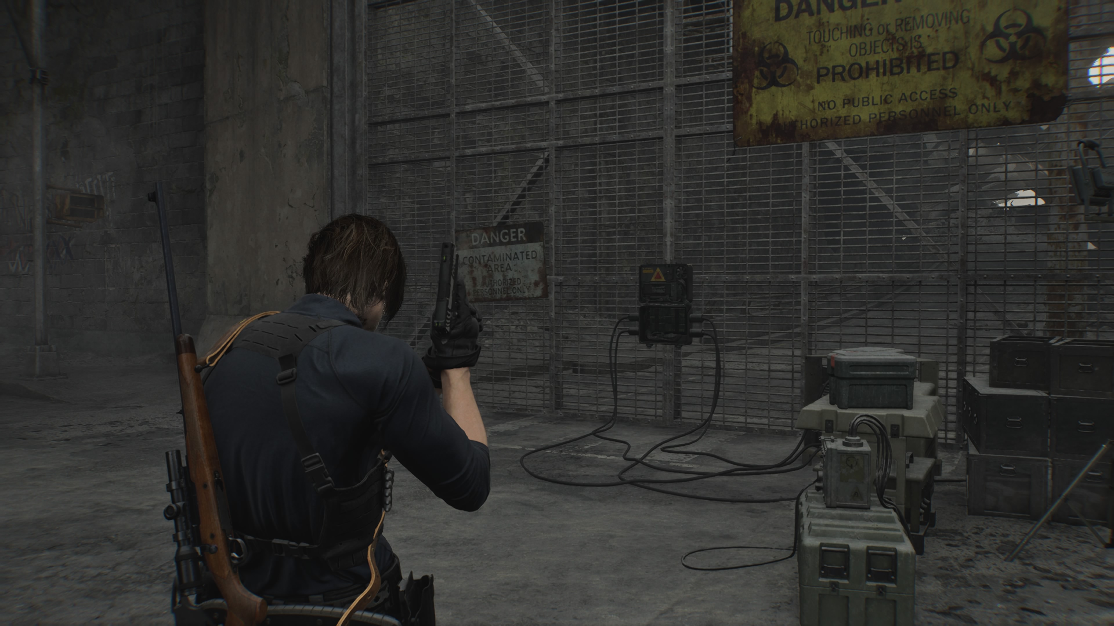 Resident Evil Requiem - Leon: Raccoon City, Spencer, ulice miasta, kontener, pająk-gigant, stacja Ridgewood