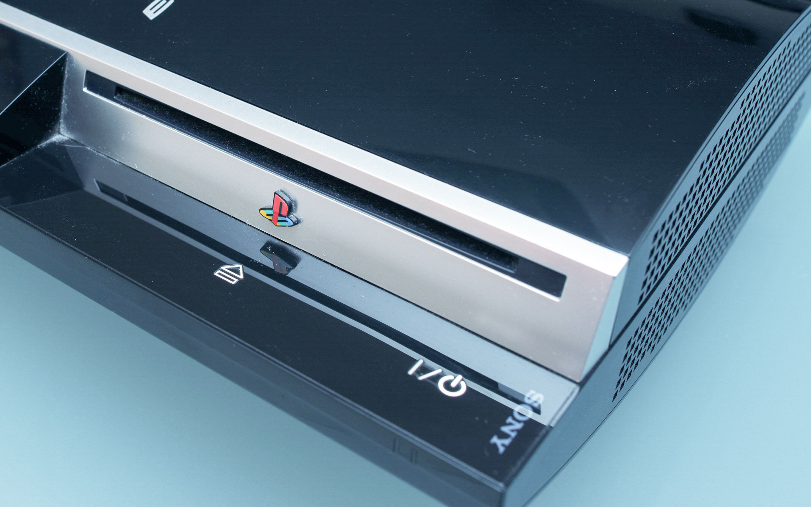 Sony przypomniało sobie o konsoli sprzed 19 lat. Aktualizacja systemowa PS3