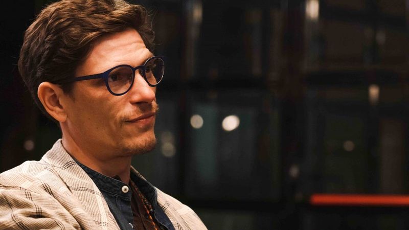 Kolacja dla czworga (2022) - recenzja filmu [Netflix]. Co by było, gdyby...