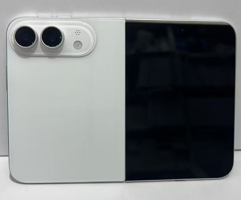 iPhone Fold