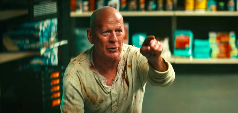 DieHard is Back. Bruce Willis reklamuje akumulatory jako McClane ze Szklanej Pułapki