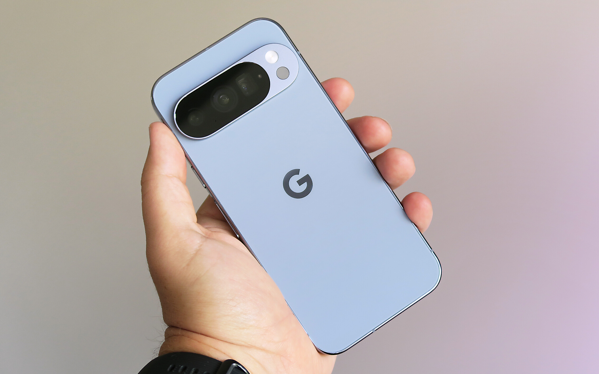 Google Pixel 10 Pro z wadą ekranu? Irytująca usterka doprowadza do szału