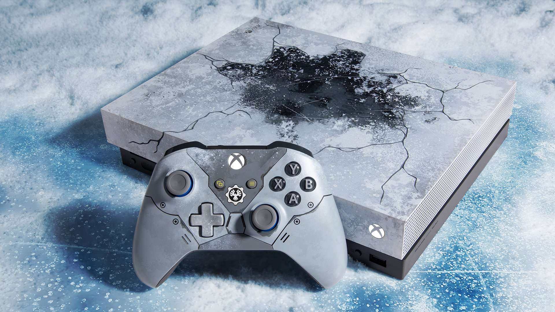 Gears 5. Unboxing Xbox One X w limitowanej wersji. Pokaz możliwości edytora map i trybu Escape