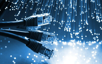 Czy internet staje się zbyt męczący? Ostatnie badania mówią, że ludzie mają go już dość